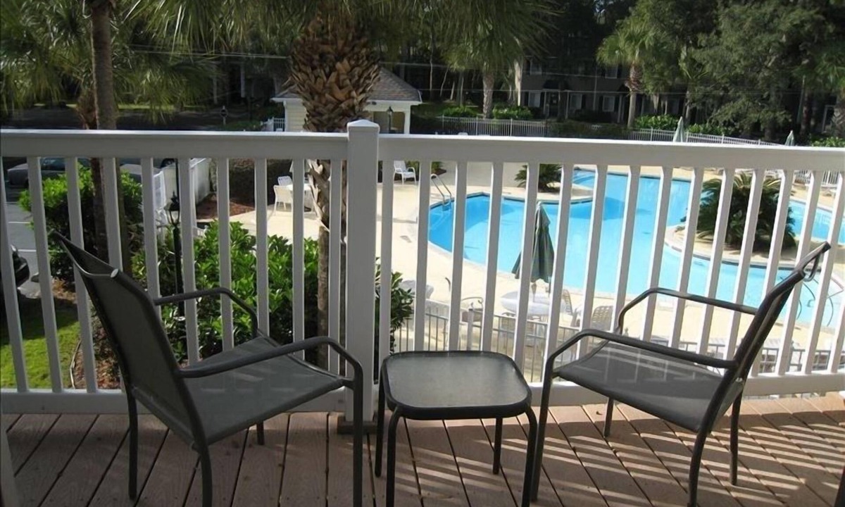 Demere Park Condo | 1 BR OceanWalk- Spectacular View of Pool! Very Clean- Near Ocean/Pier