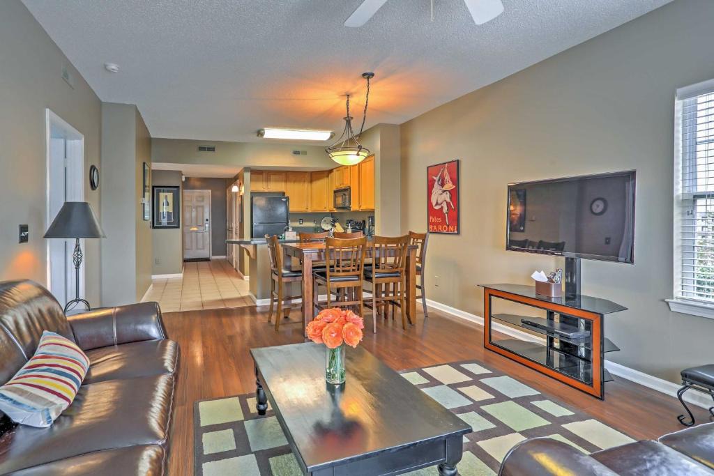 Red Hill Apartment | 10 Mi to Beach Legends Resort Condo on Ninth Hole