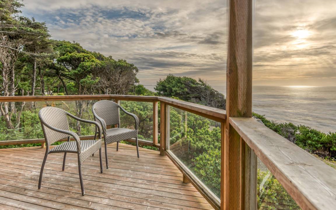 The Lookout | Beverly Beach