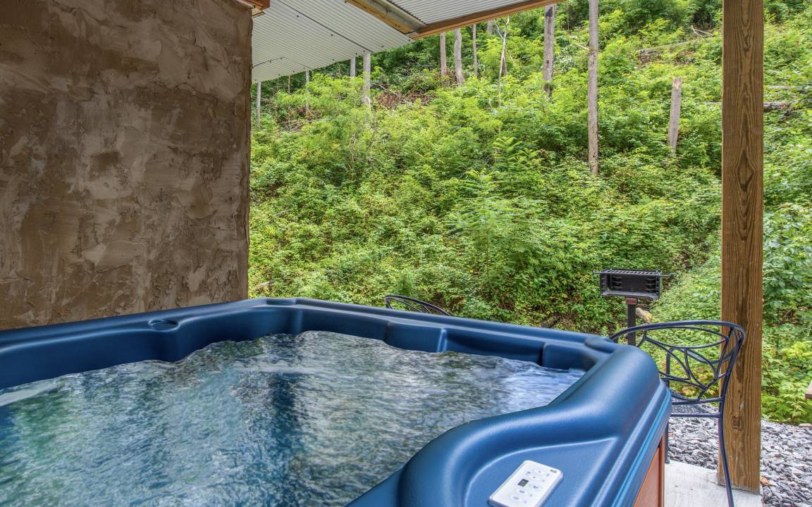 Chalet Village North Cabin | 106 m² Cabin ∙ 1 bedroom ∙ 4 guests