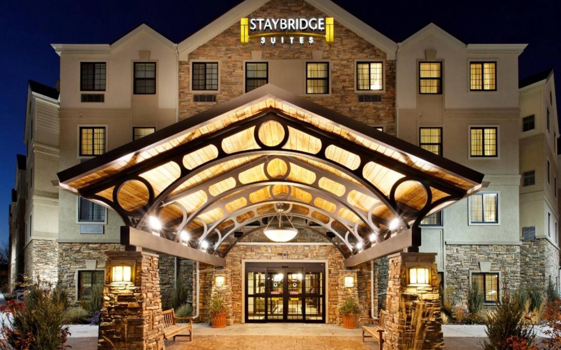 Rossford Hotel | 111 m² Hotel ∙ 2 bedrooms ∙ 127 guests
