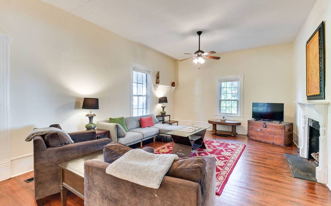 Watkinsville Cottage | 136 m² Cabin ∙ 2 bedrooms ∙ 5 guests