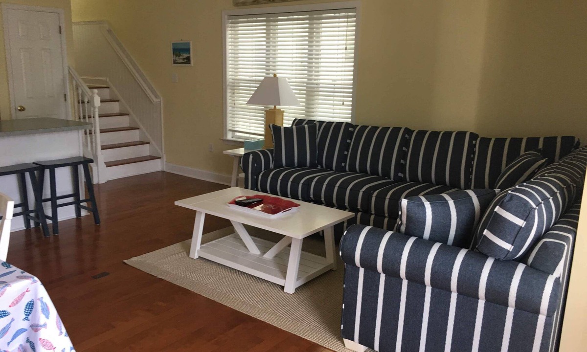 North End Condo | 13th & Central 3BR/2BA. WALK EVERYWHERE