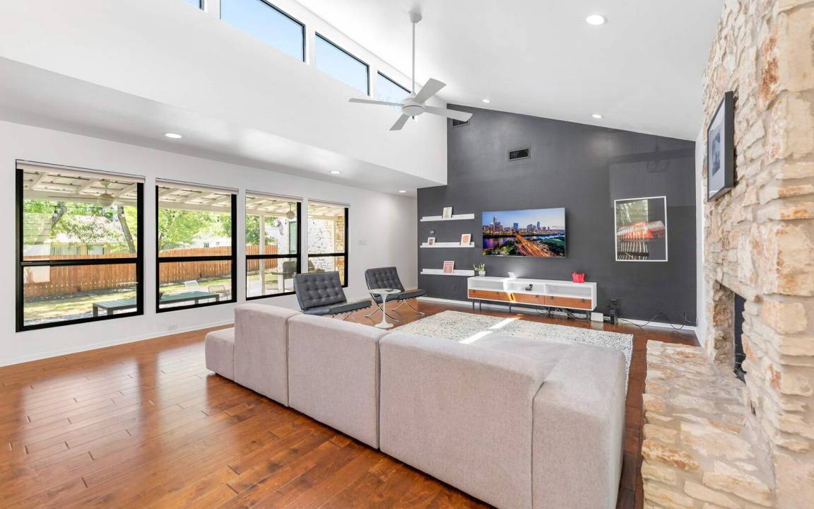 Oak Forest House | 157 m² House ∙ 3 bedrooms ∙ 8 guests