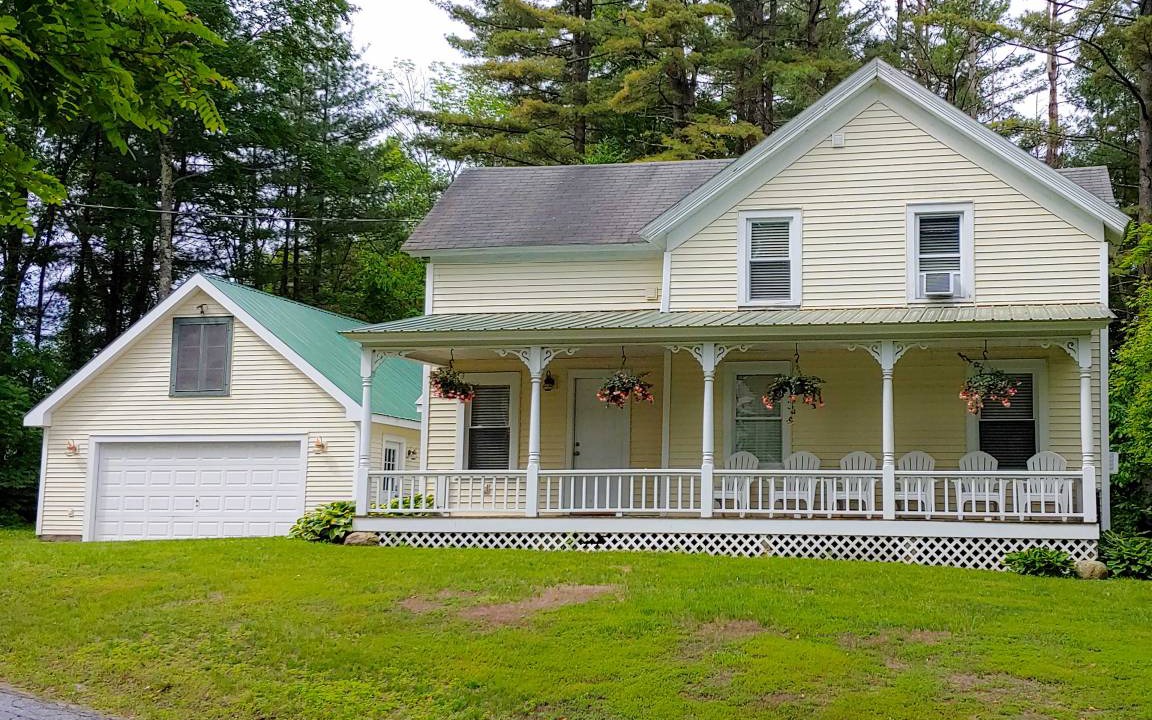Warrensburg House | 167 m² House ∙ 4 bedrooms ∙ 10 guests