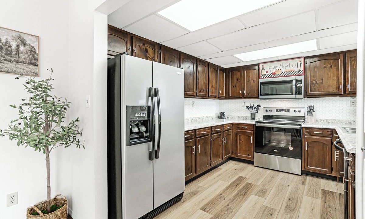 Broomfield House | 2 Acres of Privacy 20 minutes from Denver! 3 Bedroom 3 Bath, Game Room, Wifi, AC
