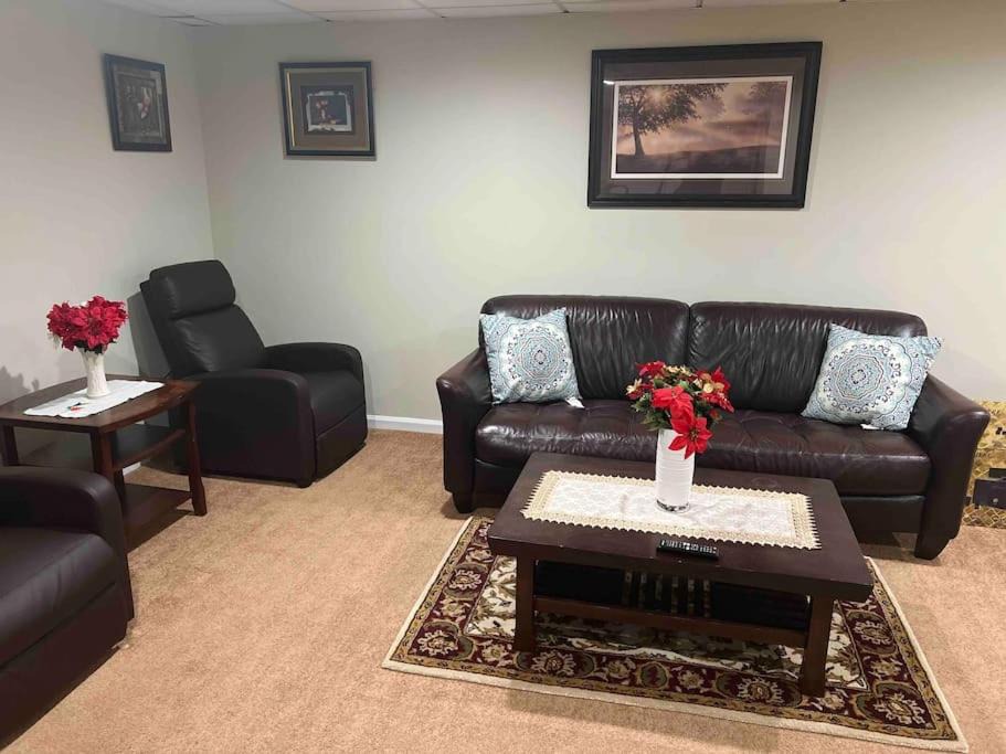 Clinton Apartment | 2 bedrooms private entrance unit in Clinton MD/MGM