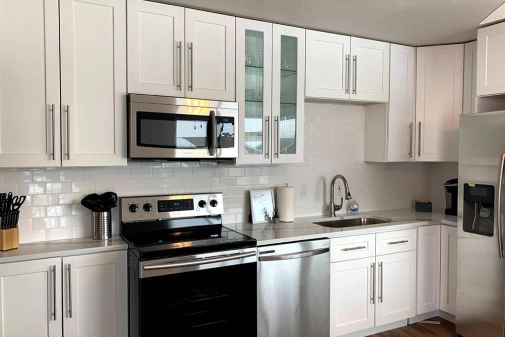 Berkley Apartment | 2 king beds in Cool Upper Unit in Denver
