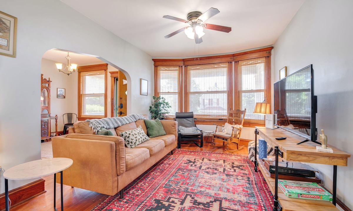 Scranton House | 2 Mi to Steamtown NHS: Family Home w/Backyard!