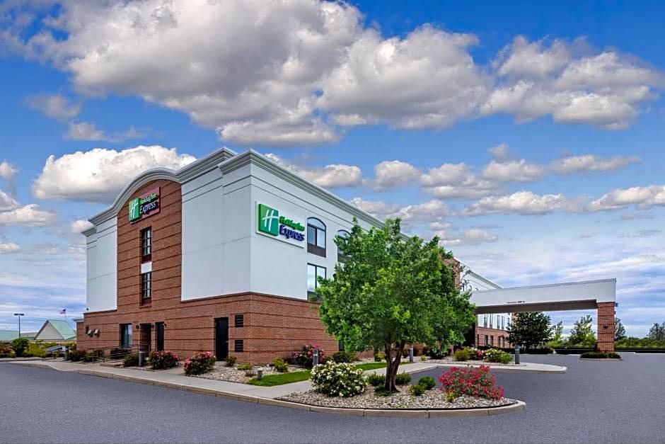 Coventry Hotel | 2-Star Hotel ∙ Holiday Inn Express - Coventry S - West Warwick Area, an IHG Hotel