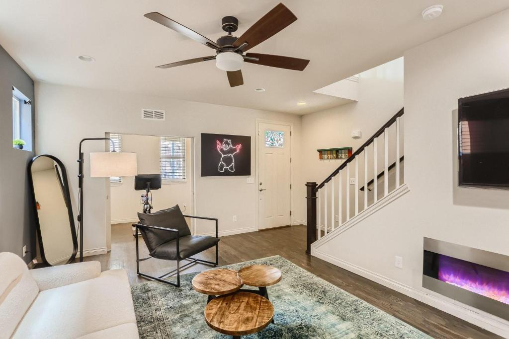 San Rafael House | 2226 N Washington St