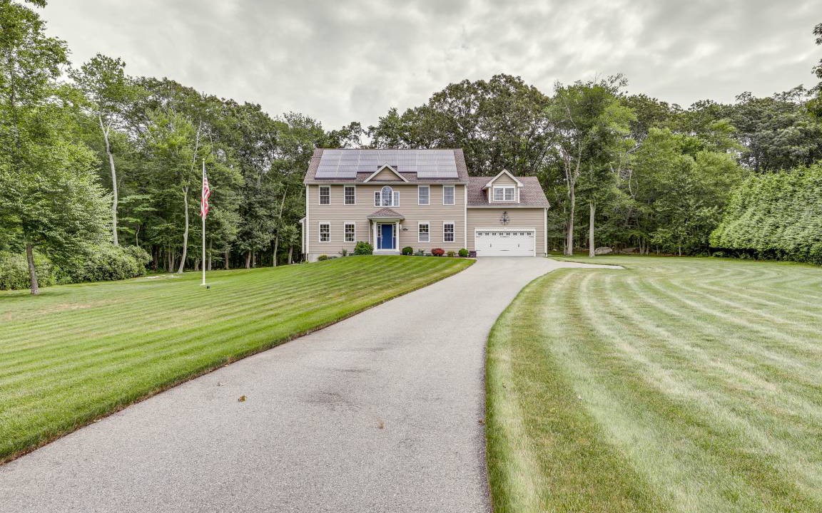 Mystic - New London House | 249 m² House ∙ 4 bedrooms ∙ 8 guests