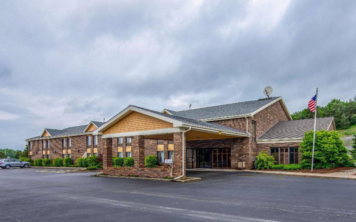 Tully Hotel | 28 m² Hotel ∙ 127 guests