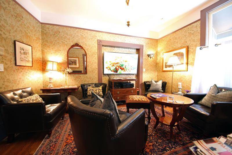 Lower Pacific Heights Bed & Breakfast | 28 m² Bed and breakfast ∙ 127 guests