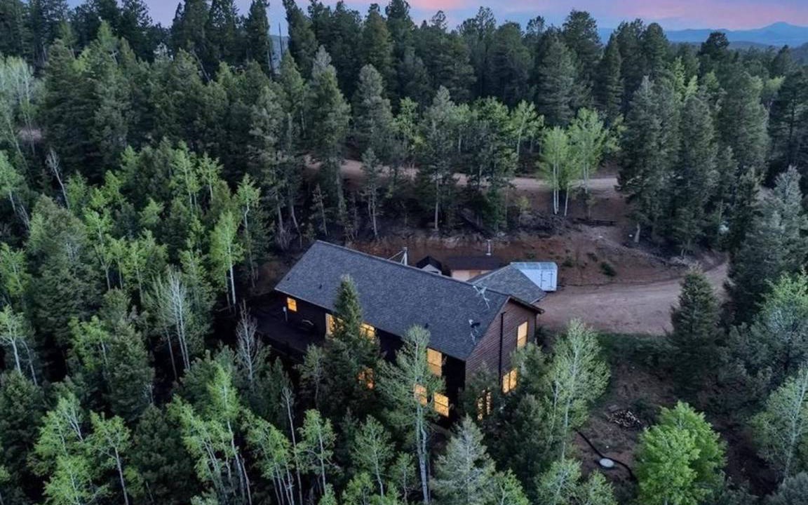 Rainbow Valley House | 286 m² House ∙ 4 bedrooms ∙ 11 guests