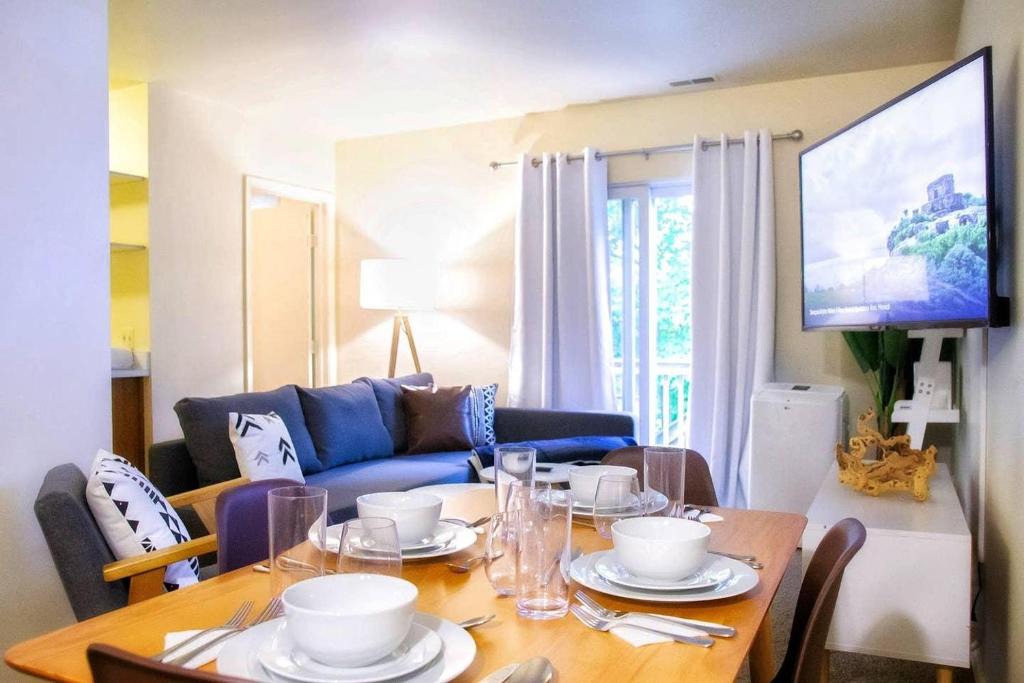 Arborview Neighborhood House | 2BR Duplex, Easy Walk to Downtown Ann Arbor