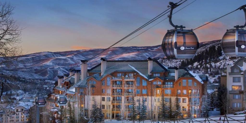 Highlands Townhomes Apartment | 3 Bedroom Luxury Ski-Inski-Out Condo At Highlands Slopeside Beaver Creek