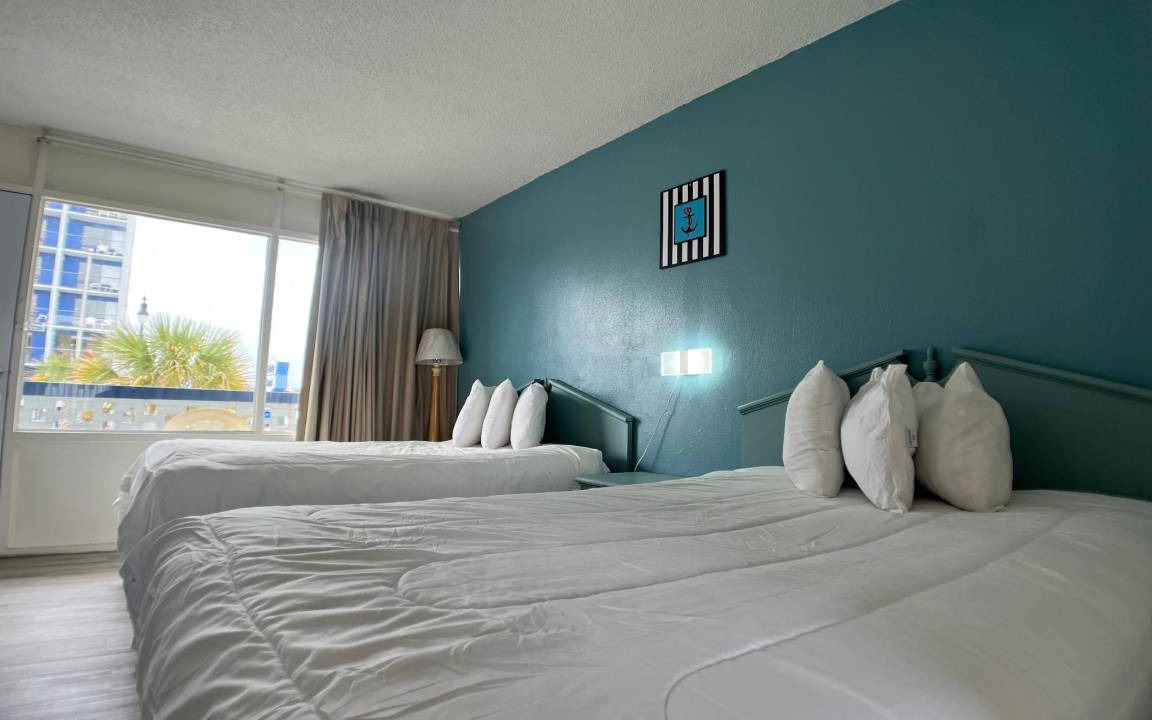 Downtown Myrtle Beach Hotel | 30 m² Hotel ∙ 4 guests