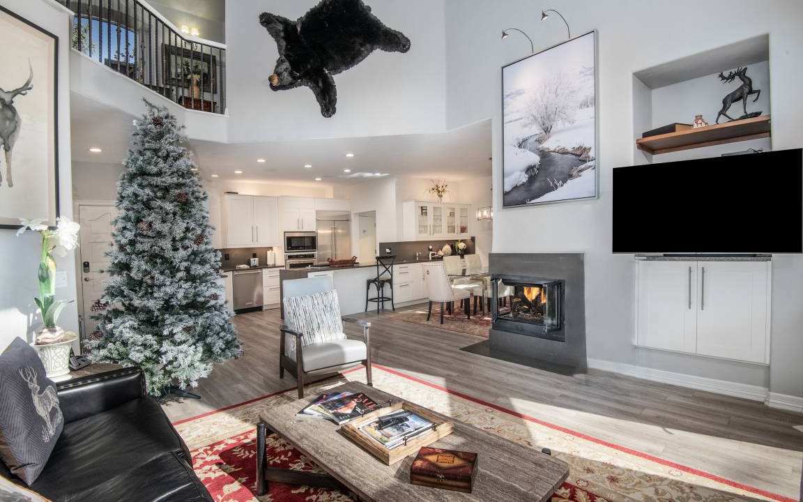 Edwards House | 351 m² House ∙ 5 bedrooms ∙ 10 guests