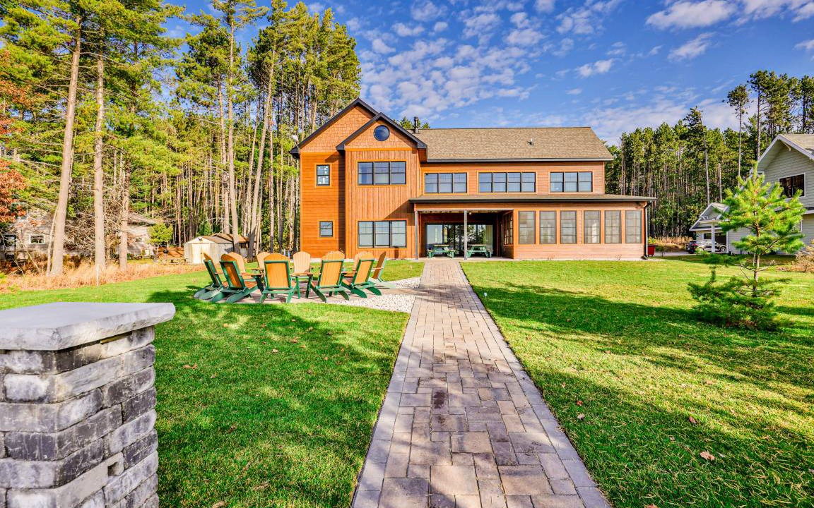 St Germain House | 390 m² House ∙ 5 bedrooms ∙ 10 guests