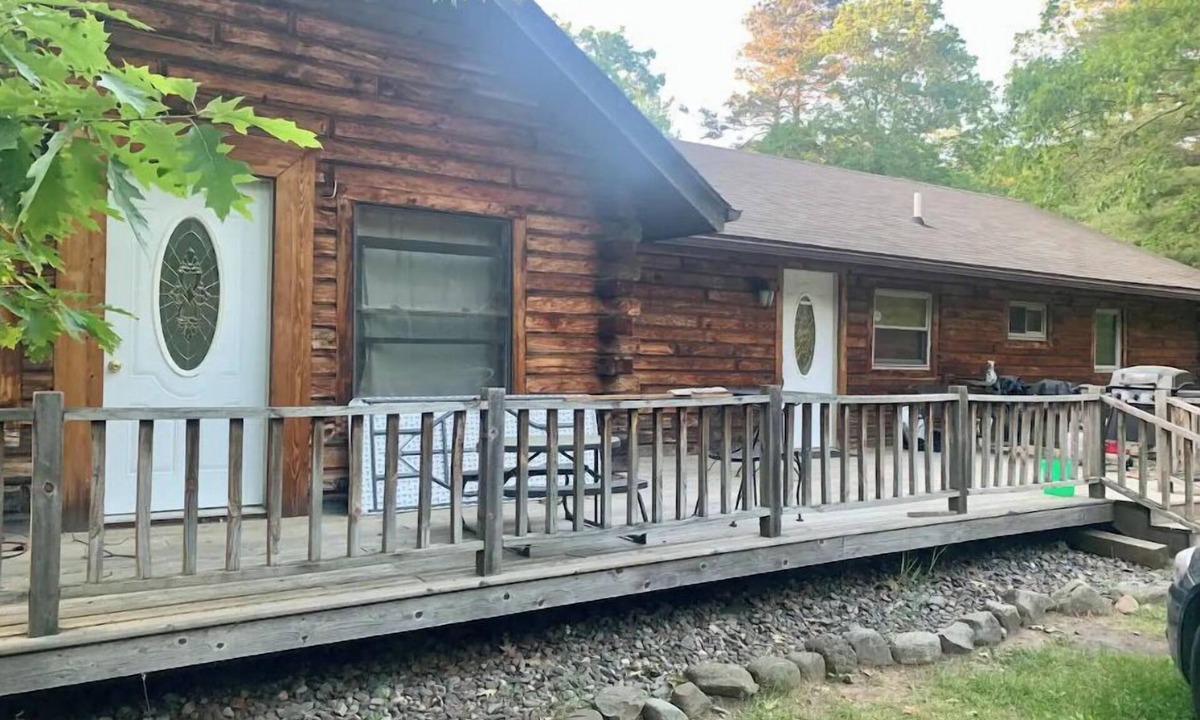 Phelps Cabin | 4 Br Cabin Sleeps 11, in Natl Forest, on ATV/Snowmobile trail
