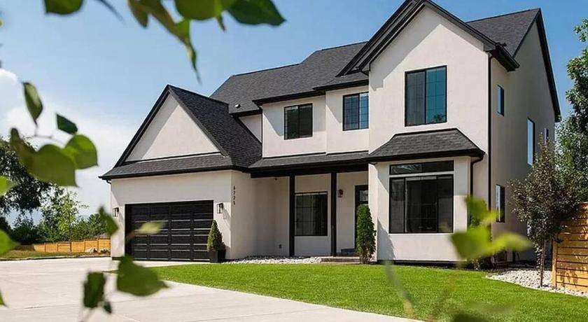 Ralston Valley House | 409 m² House ∙ 6 bedrooms ∙ 12 guests