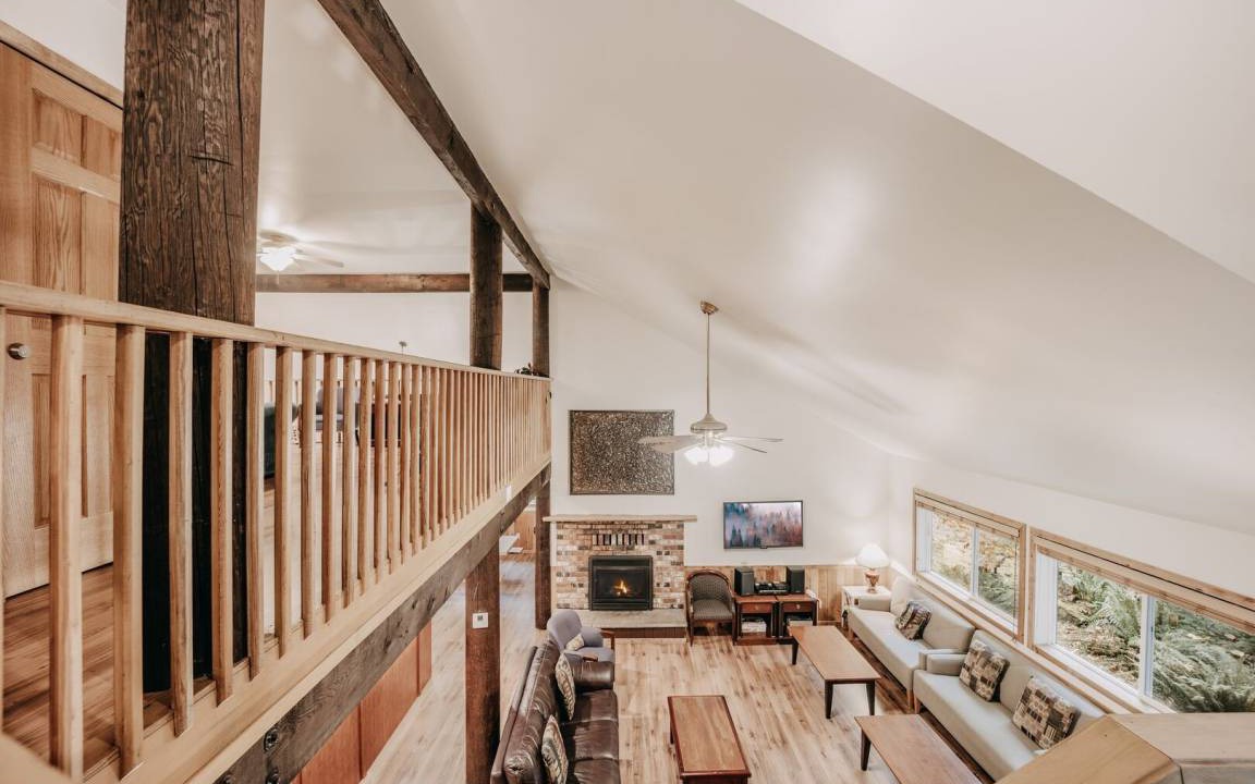 Warnick Cabin | 474 m² Cabin ∙ 12 bedrooms ∙ 26 guests