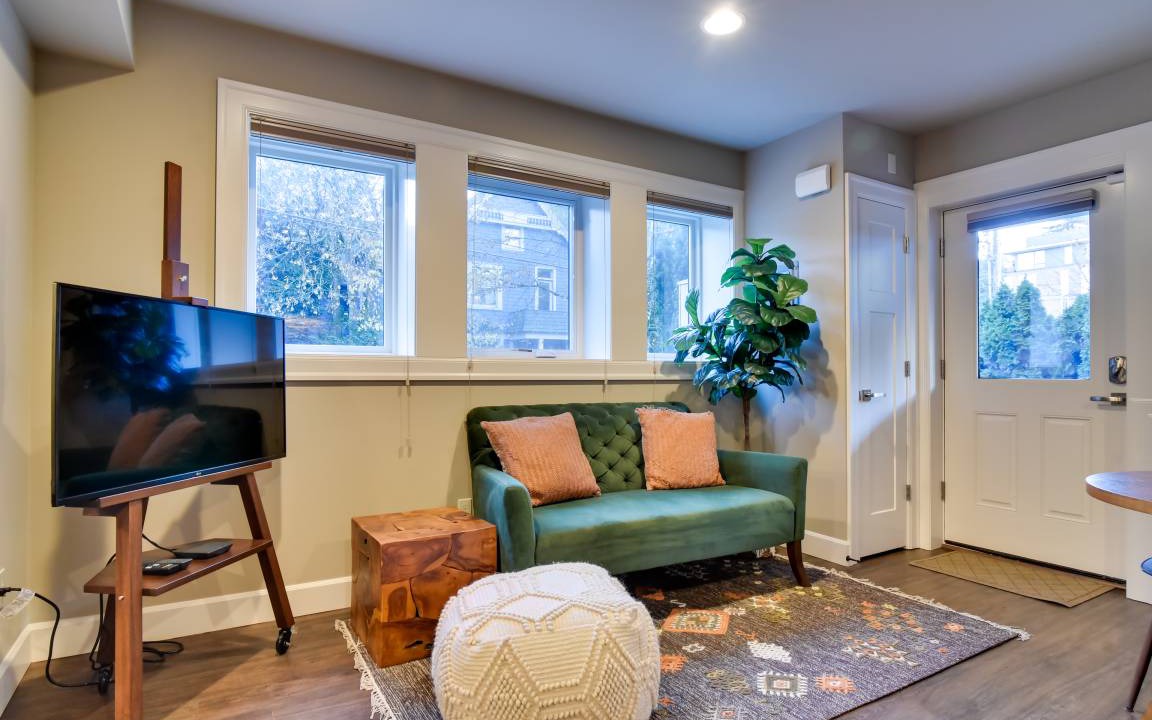 Goose Hollow Apartment | 48 m² Apartment ∙ 2 guests