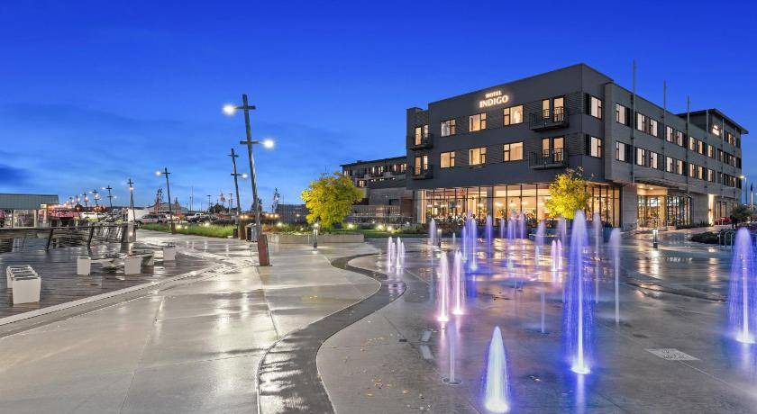 Northwest Everett Hotel | 51 m² Hotel ∙ 127 guests