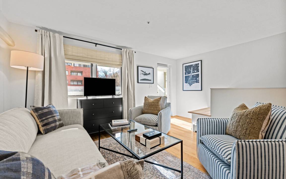 Downtown Condo | 65 m² Condo ∙ 1 bedroom ∙ 4 guests