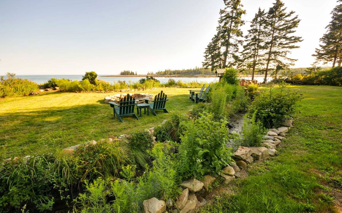 Prospect Harbor Cottage | 69 m² Cabin ∙ 1 bedroom ∙ 2 guests