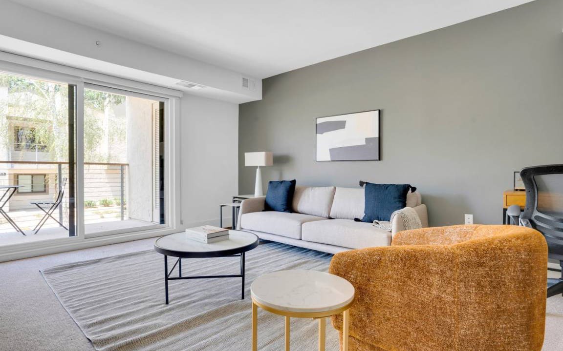 Sharon Heights Apartment | 75 m² Apartment ∙ 1 bedroom ∙ 2 guests