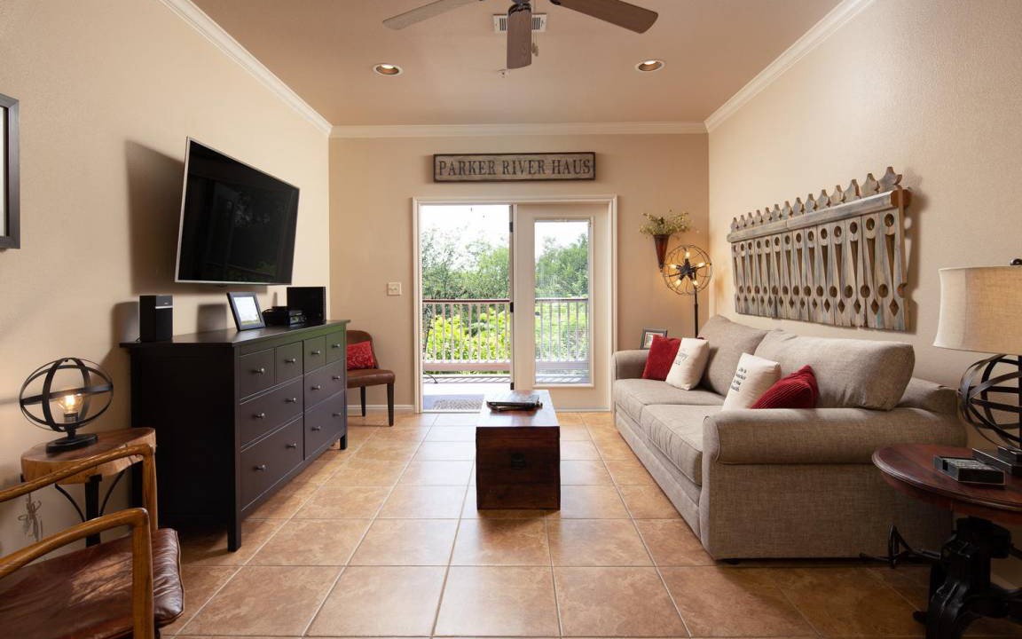 Gruene Condo | 99 m² Condo ∙ 3 bedrooms ∙ 8 guests