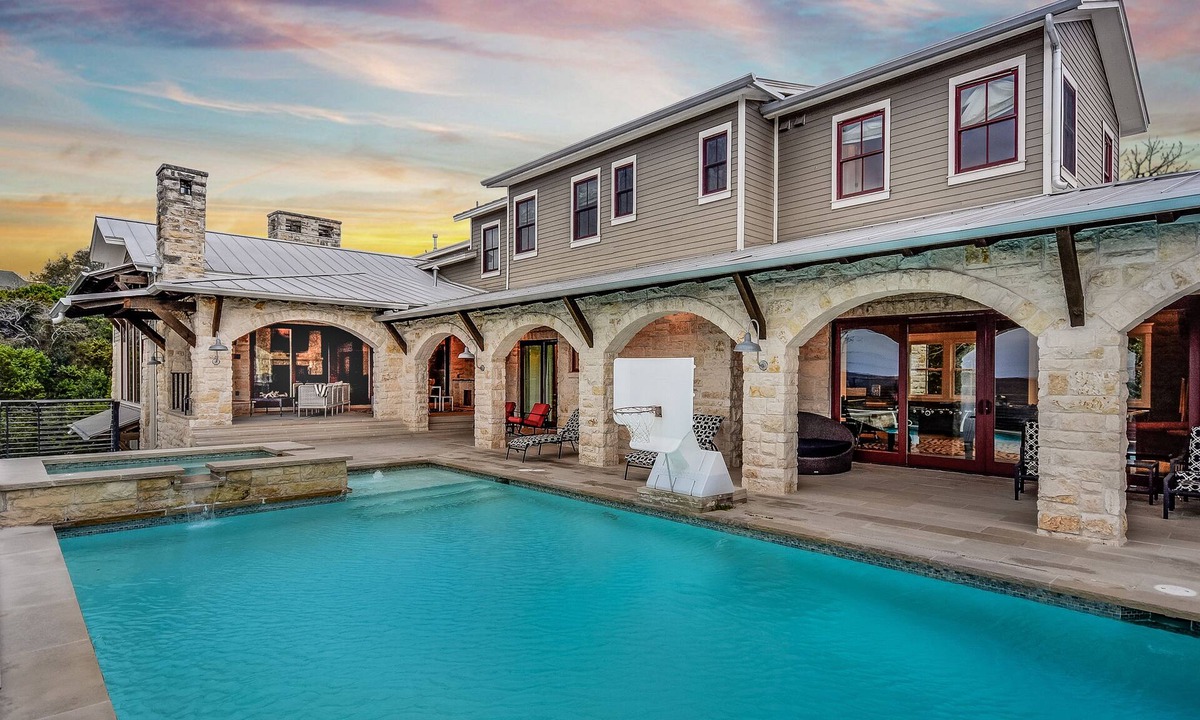 Austin House | Above Canyon View I Game Room | Pool I Hot Tub I Views I Family