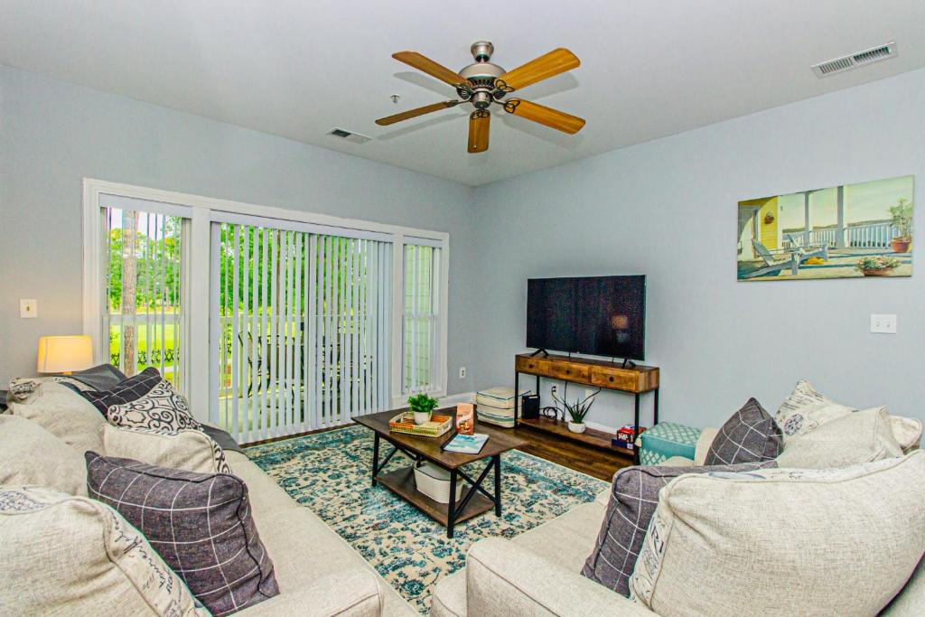 Carolina Forest House | Above Par Beautiful Stylish 2 BR 2BA Condo with Amazing Golf Course Views
