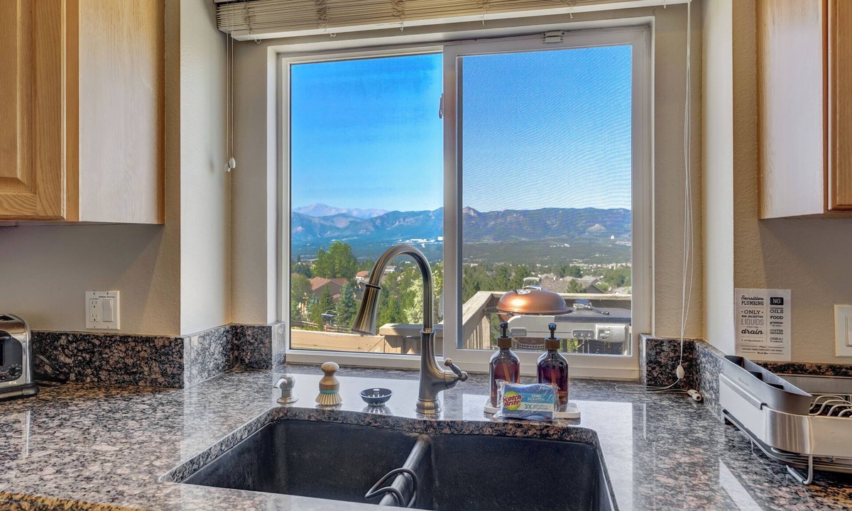 Colorado Springs House | Academy Basecamp