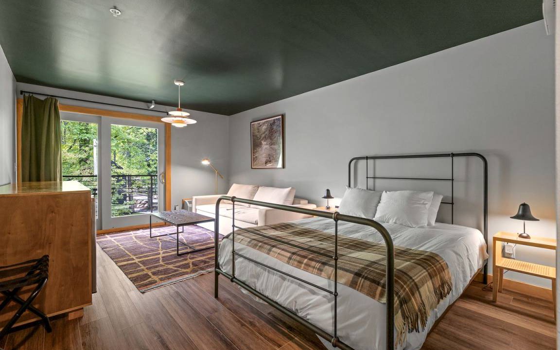 Rocky Grove Other | Accommodation ∙ 1 bedroom ∙ 3 guests