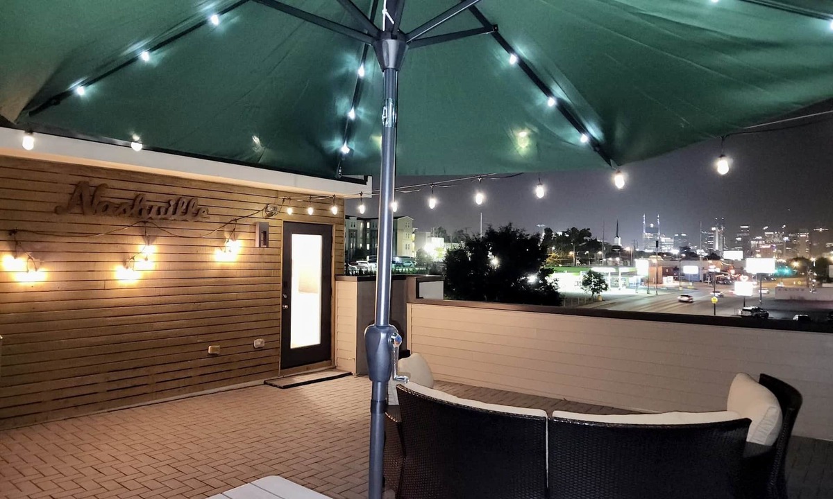 East Nashville House | Amazing Location with Private Rooftop