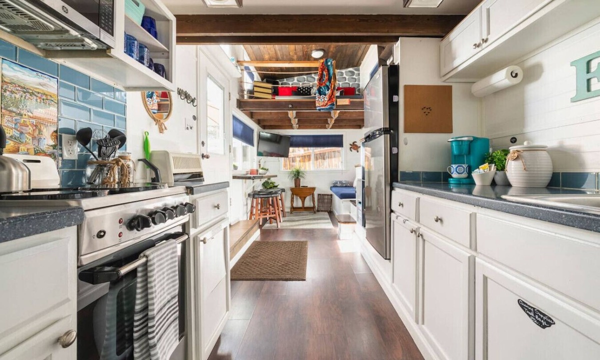 Woodland Park House | Ashore the Clouds | Glamping Awaits