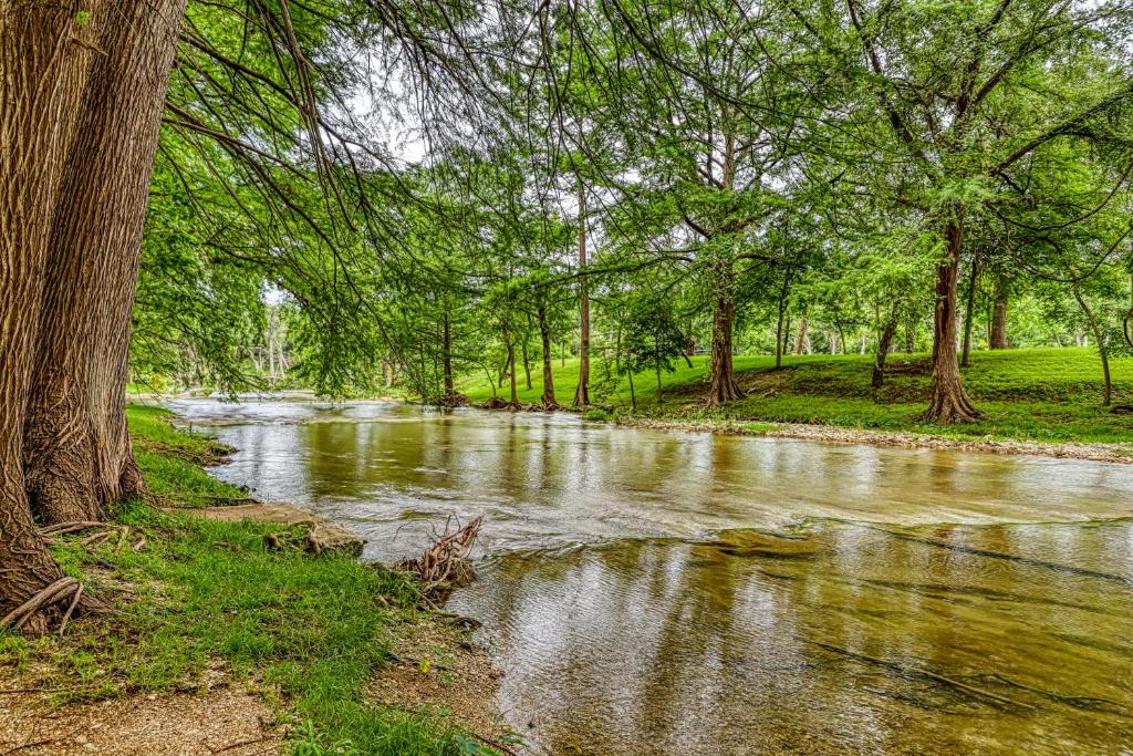 Wimberley House | Austin Cottage on Cypress Creek