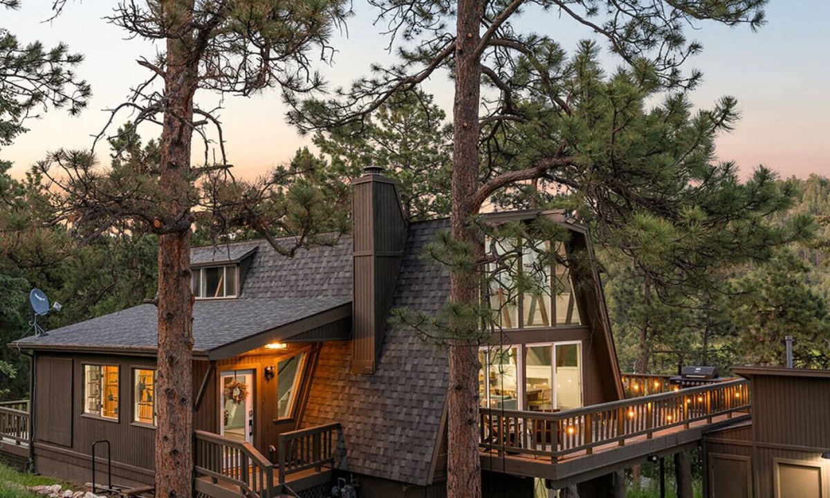 Morrison Cabin | Beautiful A-Frame near Hiking/Red Rocks/Evergreen