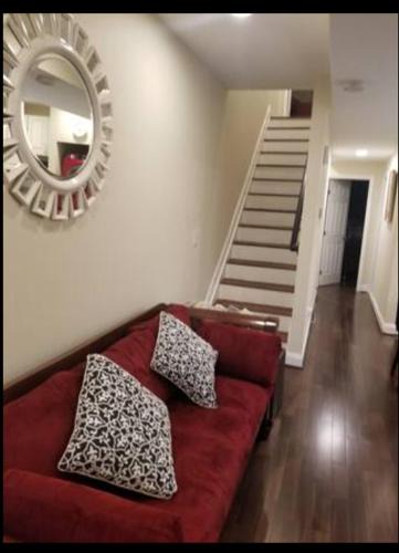 Park View Bed & Breakfast | Beautiful New 4 Bedroom 3 Bath Family Home Or 1 BR Apt Nr Howard U Downtown NW DC