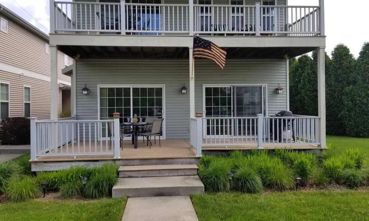 Saint Joseph House | Beautiful St. Joe River Views - 1 Mile to downtown/beaches!
