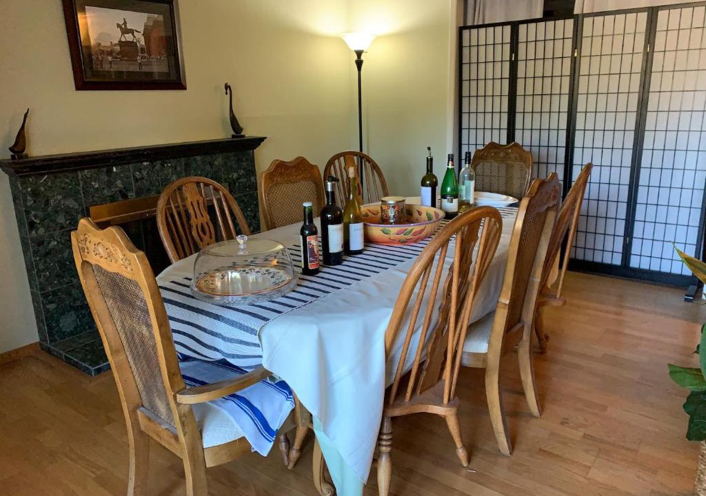 Saratoga House | Beautiful Two-Story Saratoga House w Big Yard