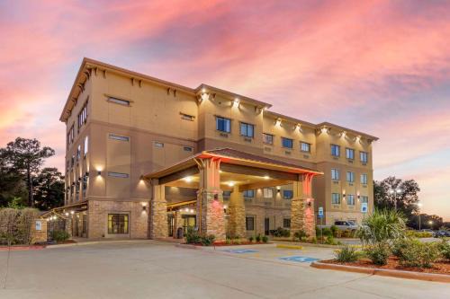 Inn | Center