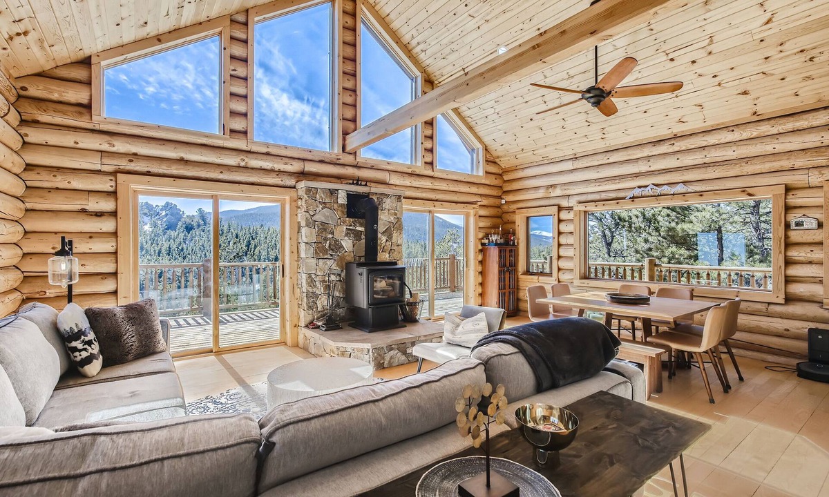 Coal Creek Ski Chalet | Cabana Cielo - Heavenly Views from the Continental Divide to Denver!