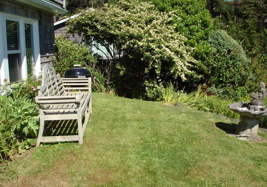 Tolovana Park House | Cannon Beach/Tolovana Park Retreat Views, Steps to the Beach
