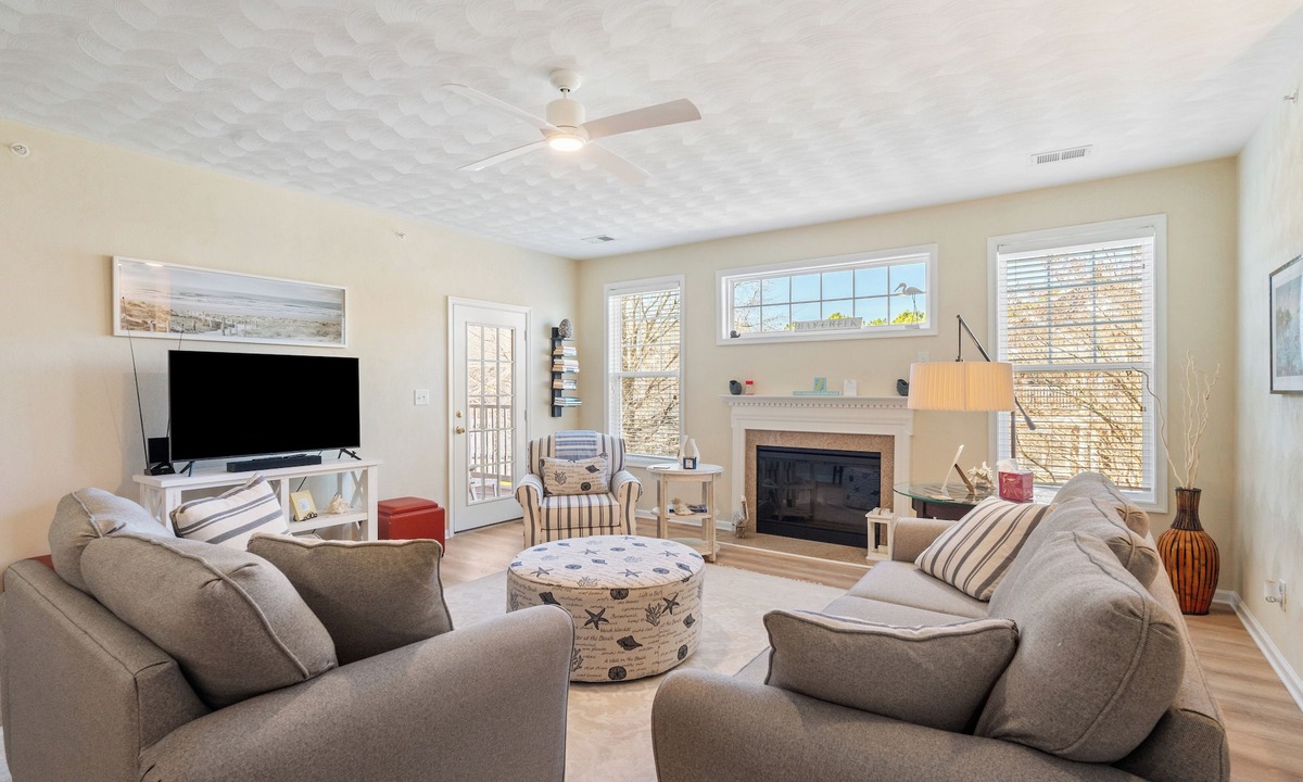 Cape Charles Condo | Cape Charles Coastal Condo in Golf Community With Access to Club Amenities!