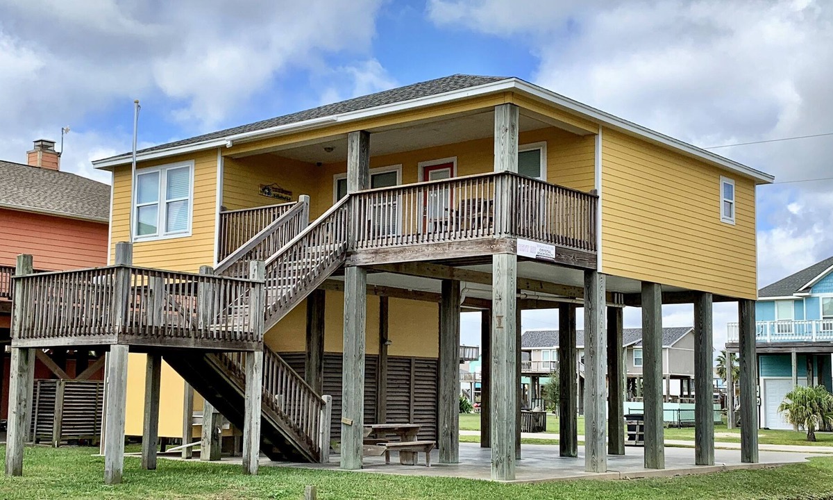 Captain Morgan | Crystal Beach