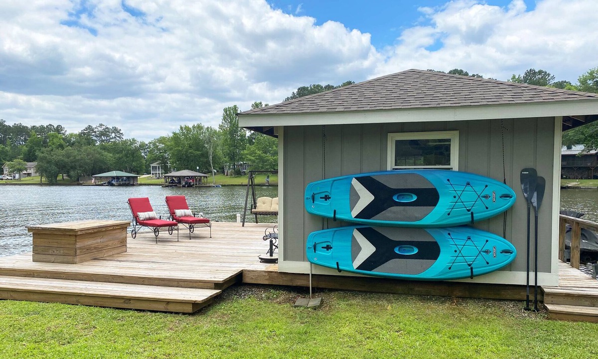 Eatonton House | Charming 4-bedroom lake house a stone's throw from beautiful Lake Sinclair